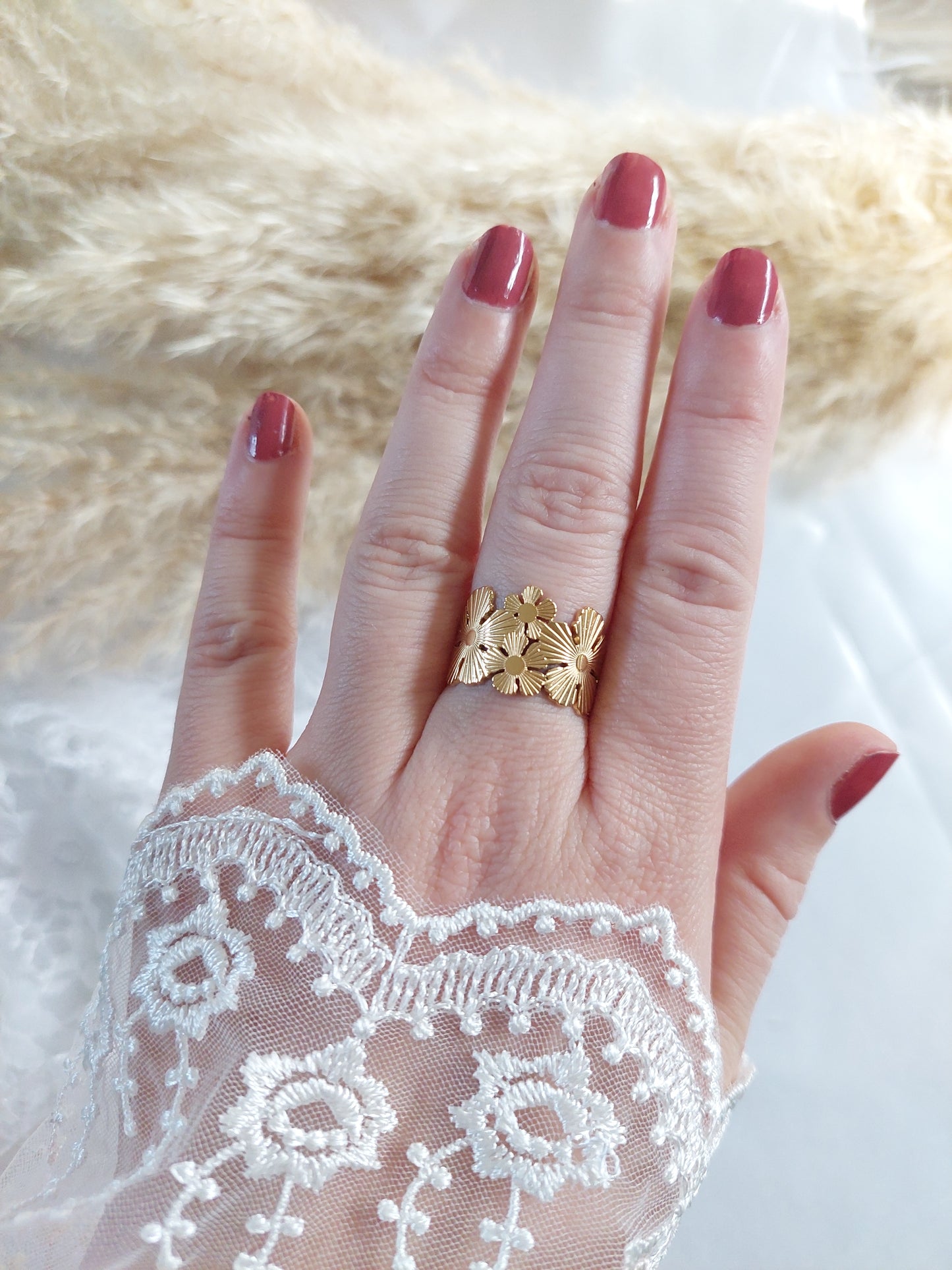 bague réglable en acier inoxydable avec motif floral