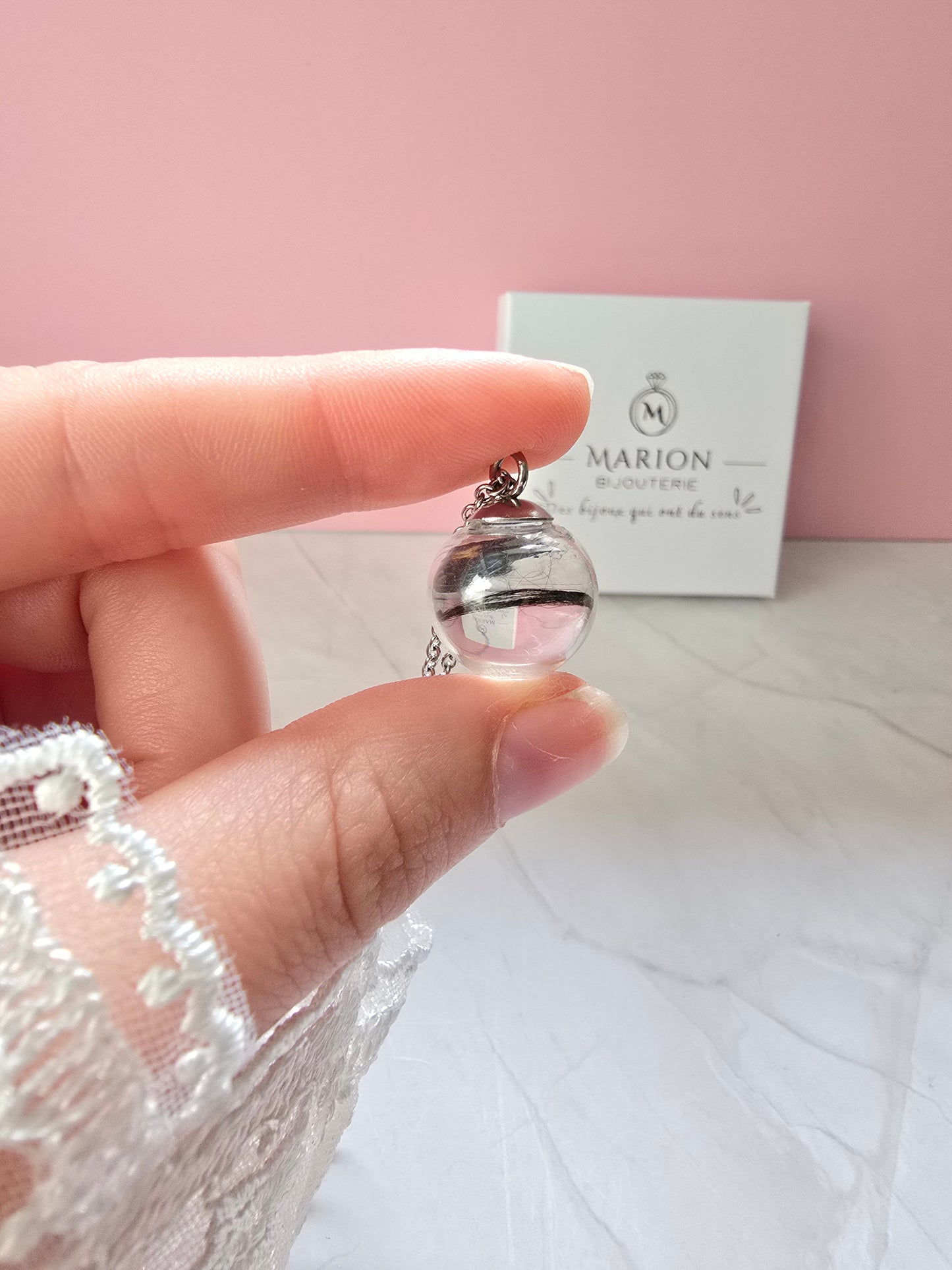 Collier - ETREINTE (Bijoux souvenirs)
