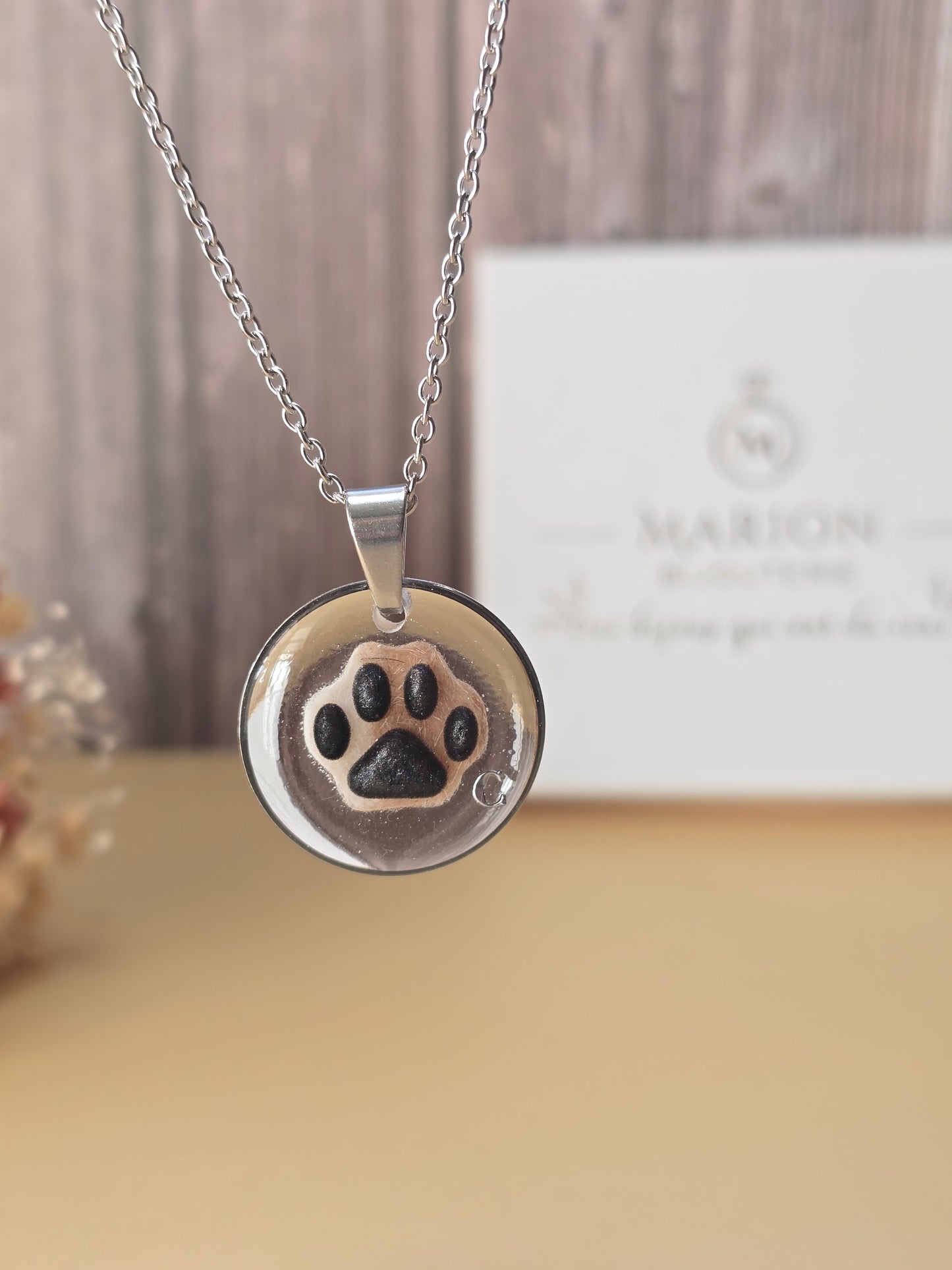 Collier - ASHI (bijoux souvenir)