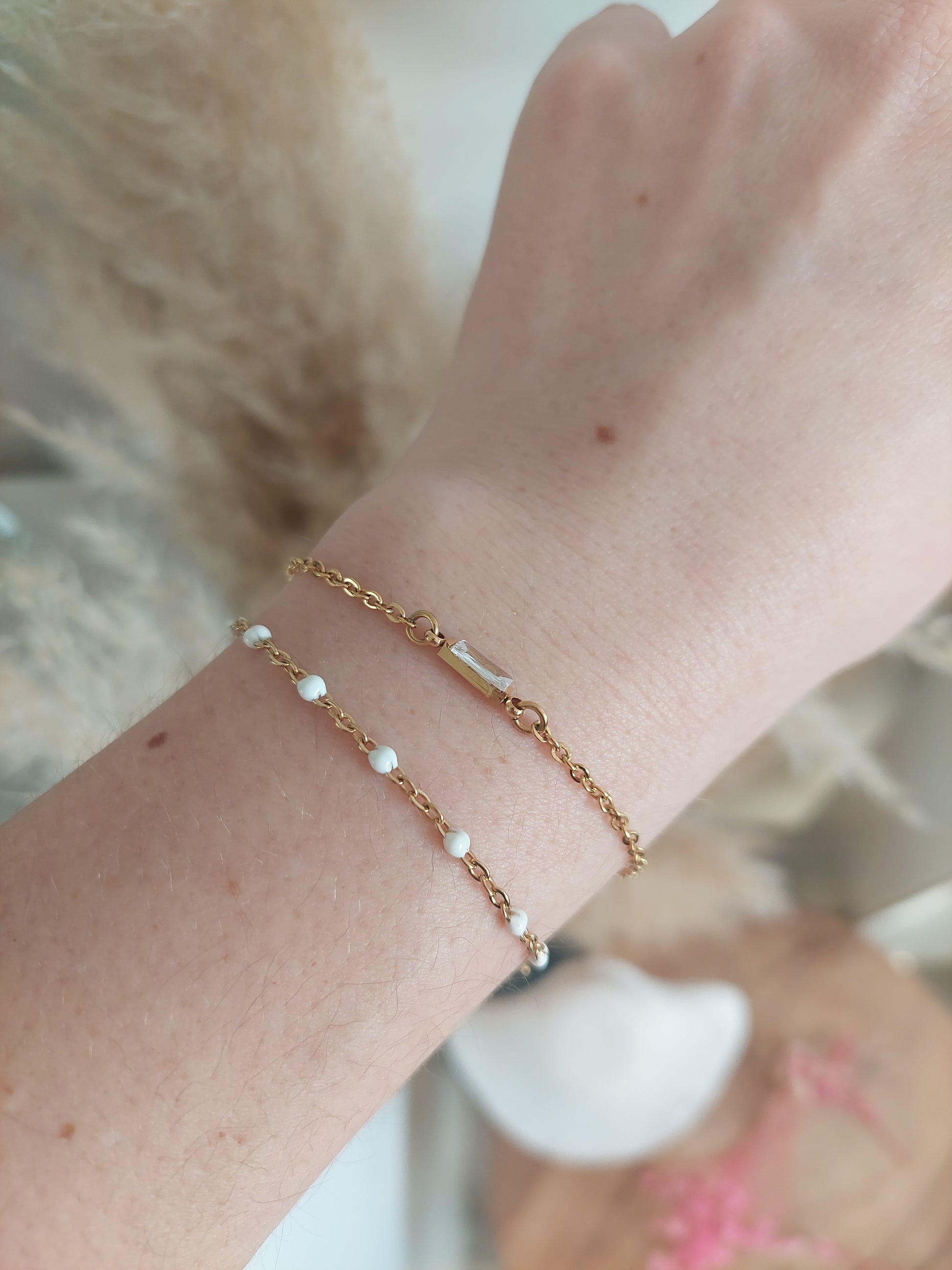 bracelet en acier inoxydable avec billes blanche