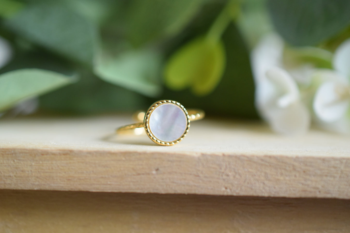 bague réglable en pierre naturelle de forme ronde