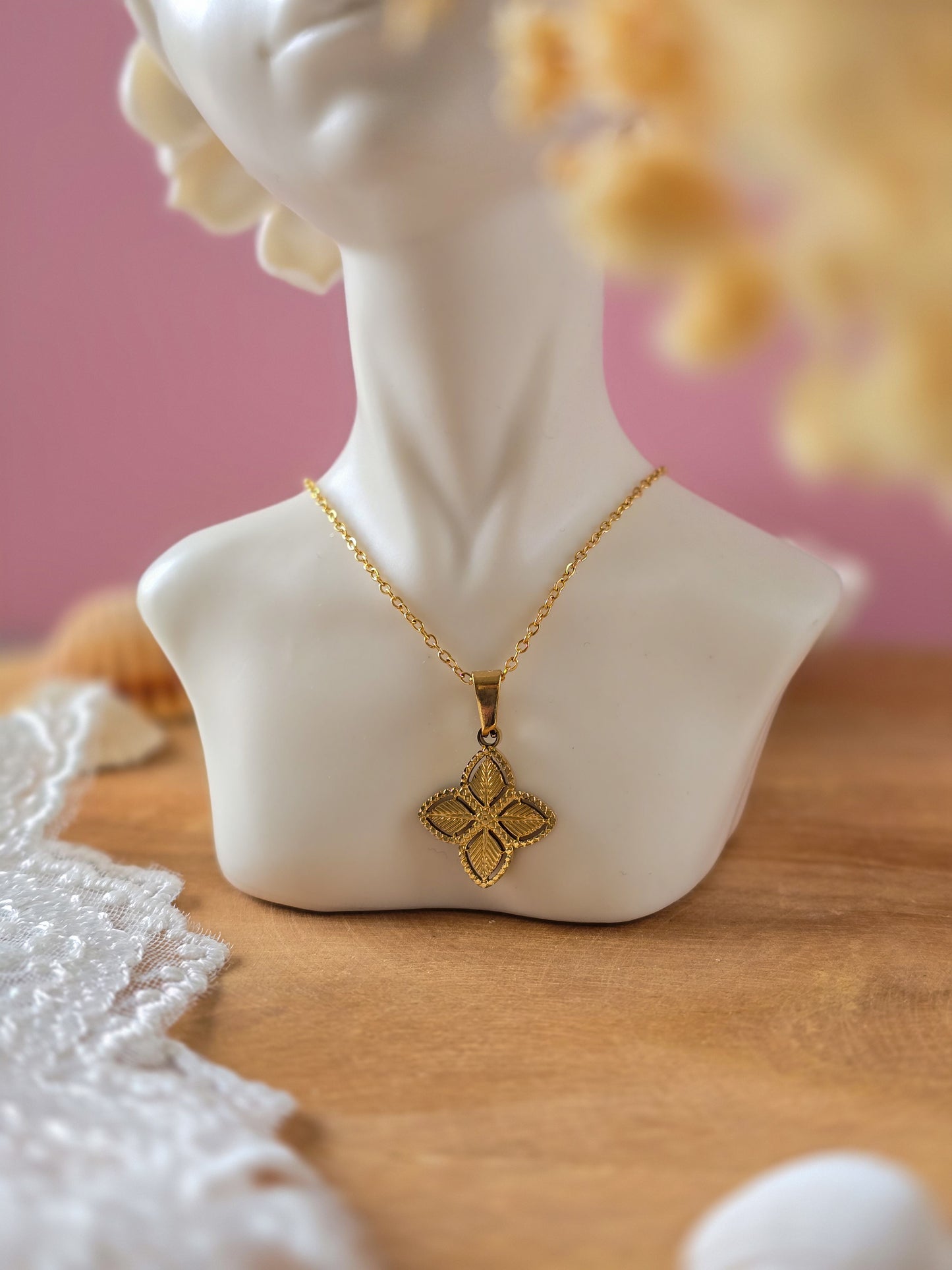 Collier - SOPHIE