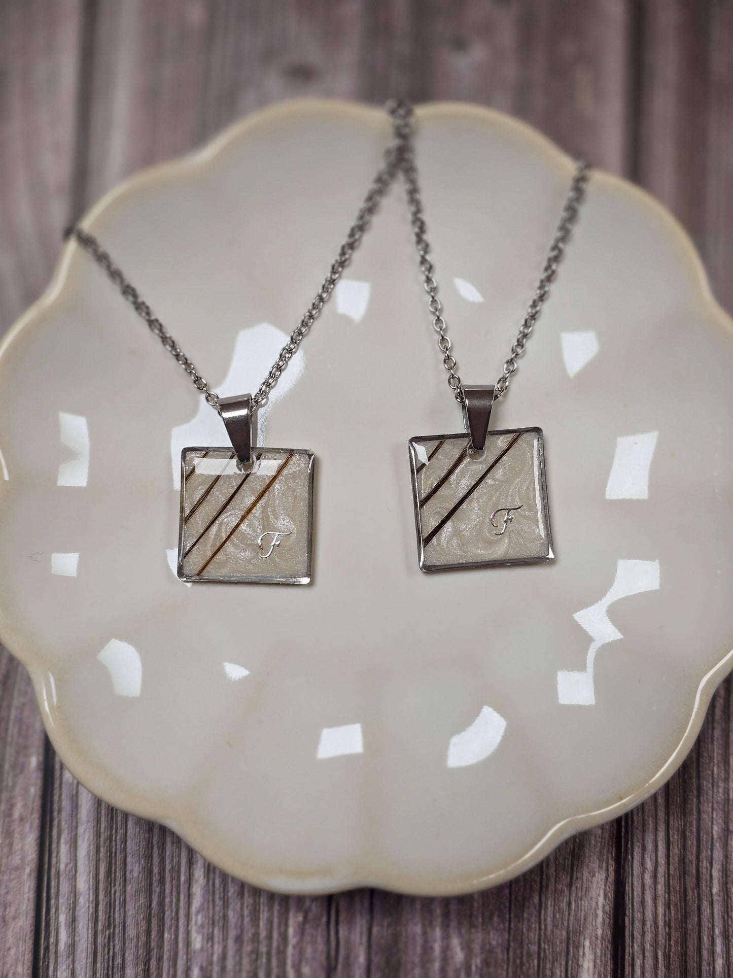 Collier - TITUS (Bijoux souvenir)